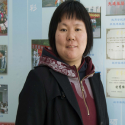 陆小英